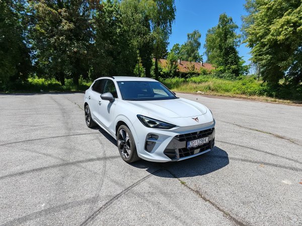 Cupra Terramar 1.5 e-Hybrid 150 kW