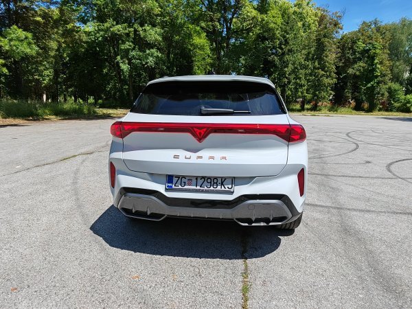 Cupra Terramar 1.5 e-Hybrid 150 kW