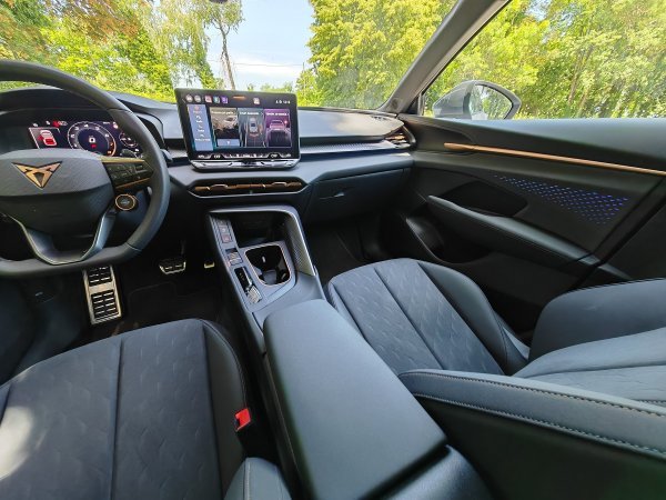 Cupra Terramar 1.5 e-Hybrid 150 kW