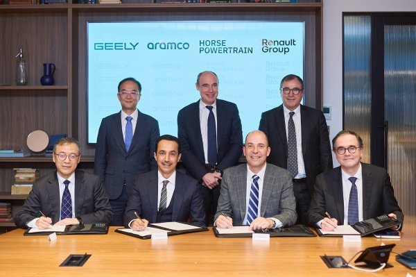 Aramco dovršava akviziciju 10-postotnog udjela u Horse Powertrain Limited (François Provost na slici desno)