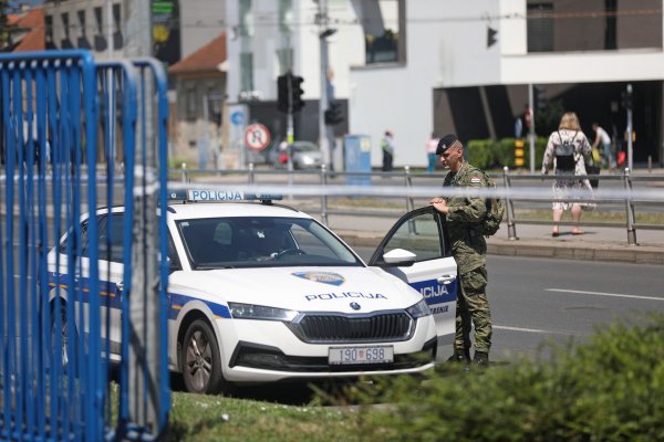 Blokade na ulicama uoči vojnog mimohoda