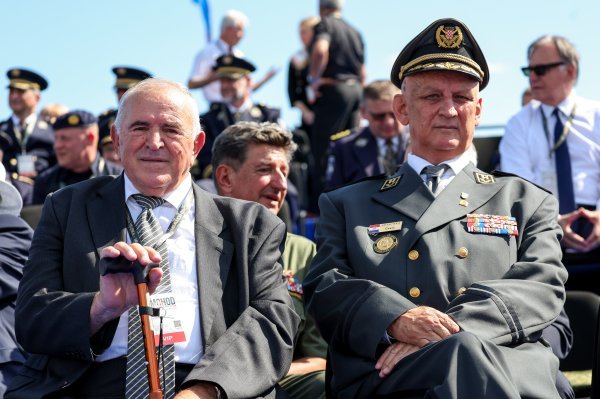 Umirovljeni generali Rahim Ademi i Ljubo Ćesić Rojs