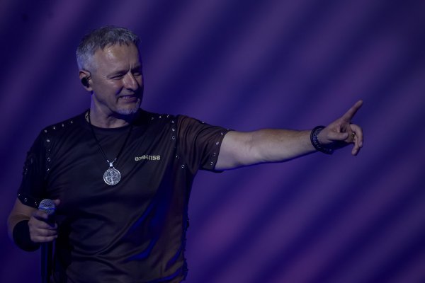 Evo kakvu je poruku Thompson poslao na dan mimohoda