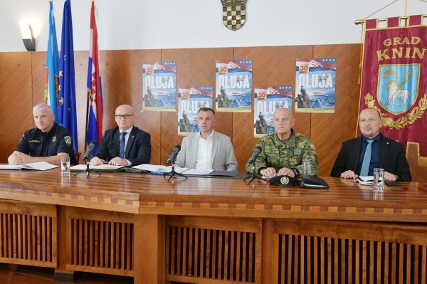 Na konferenciji su sudjelovali Sandro Santini, Tomislav Bilandžić, Darko Nekić, Željko Ljubas i Marijo Čačić.