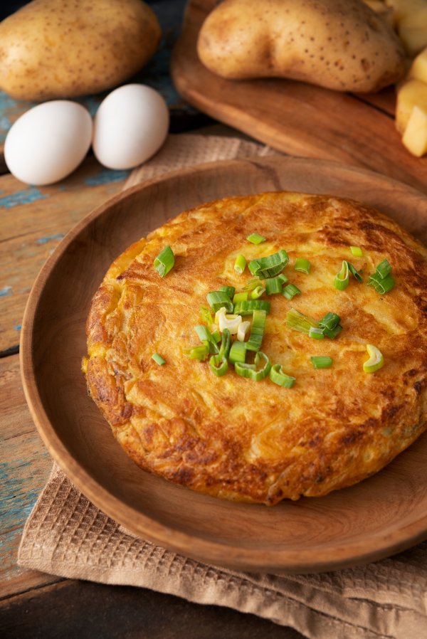 U fritezi na vrući zrak moguće je brzo pripremiti lagana i ukusna jela