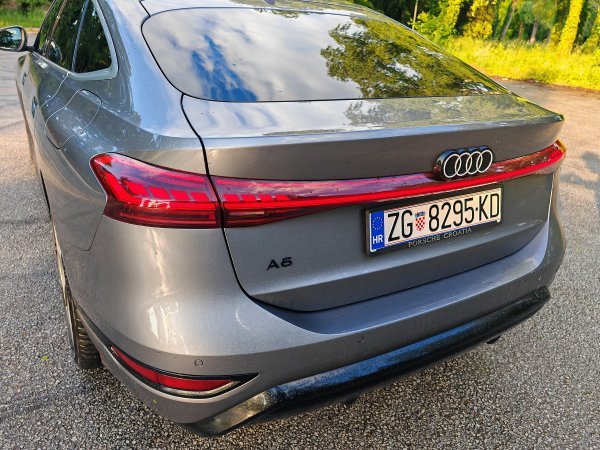 Audi A6 Sportback e-tron performance Edition