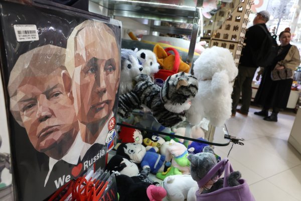 Atmosfera na moskovskim ulicama uoči nastavka pregovora Putina i Trumpa
