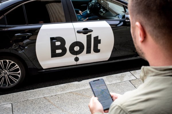 Bolt aplikacija nudi mogućnosti koje klasične taksi kompanije nemaju u svojoj ponudi