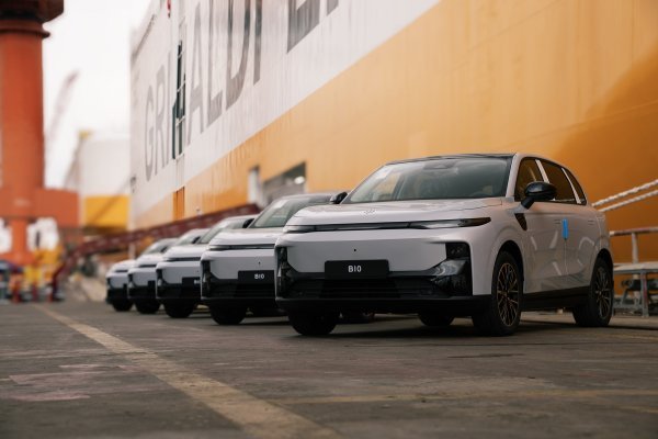 Novi Leapmotor B10 krenuo prema Europi: Dinamičan električni C-SUV za novu generaciju vozača