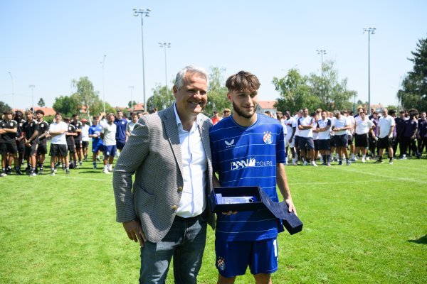 Dinamov talent odbio je Nizozemce, a sada otkriva što mu je Boban rekao