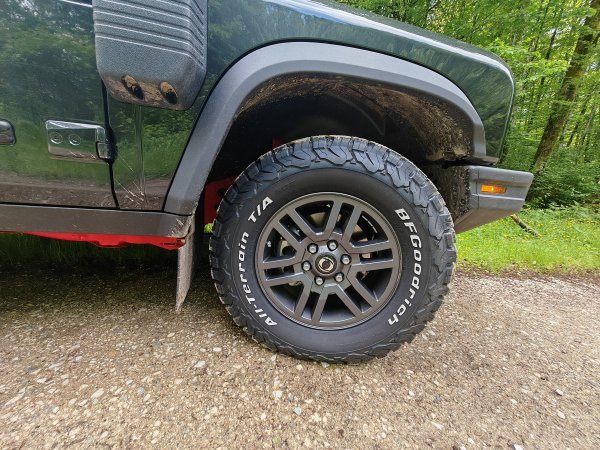 INEOS Grenadier Trialmaster 3.0 Turbo Diesel 8AT SW