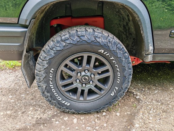 INEOS Grenadier Trialmaster 3.0 Turbo Diesel 8AT SW