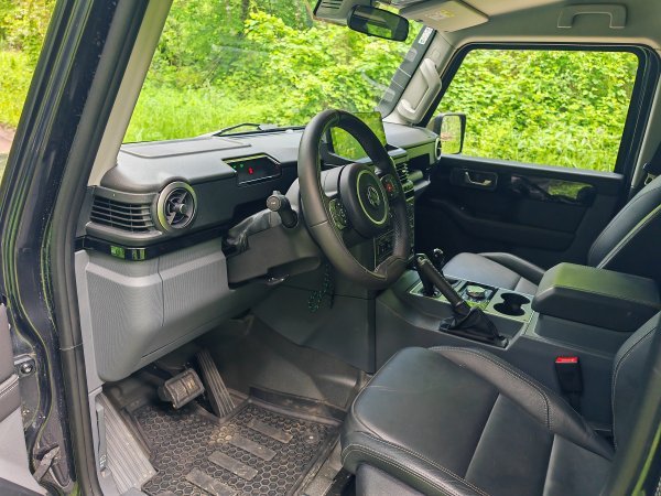 INEOS Grenadier Trialmaster 3.0 Turbo Diesel 8AT SW