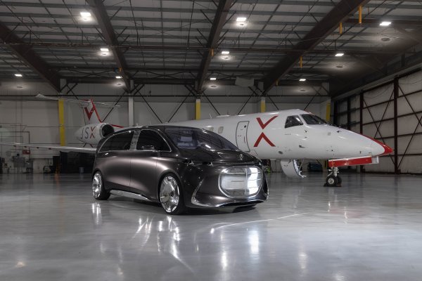 Mercedes-Benzov Vision V izložbeno vozilo