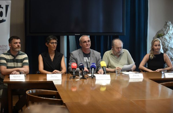 Tiskovna konferencija u vezi Danke Derifaj.