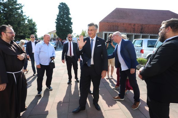 Blagdan Velike Gospe u Trsatskom svetištu, došao i Andrej Plenković