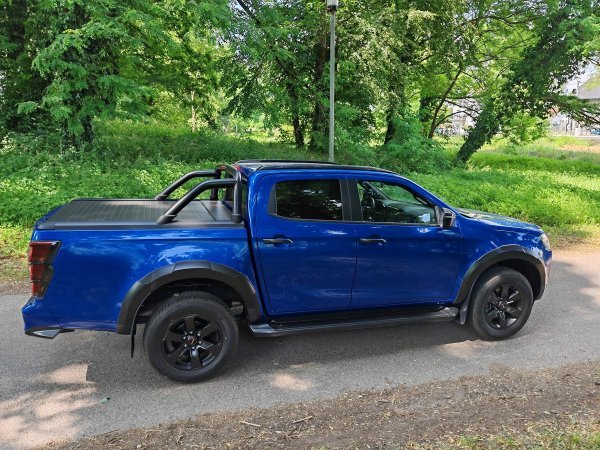 Isuzu D-Max Crew N60 Nitro Sport
