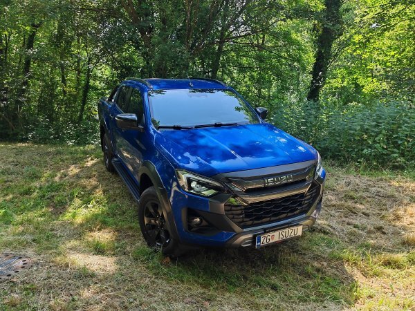 Isuzu D-Max Crew N60 Nitro Sport