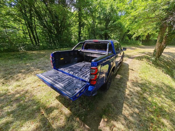 Isuzu D-Max Crew N60 Nitro Sport