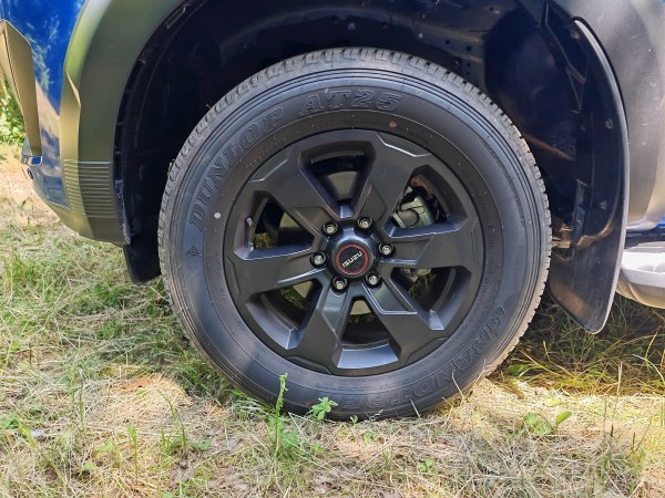 Isuzu D-Max Crew N60 Nitro Sport