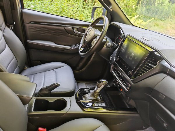 Isuzu D-Max Crew N60 Nitro Sport