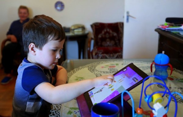 AI je sjajan za razmjenu ideja, no ne i za pisanje konačnog rada