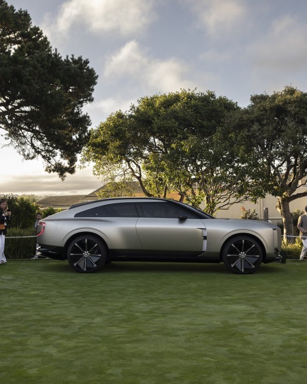 Bentley javnosti predstavio EXP 15: Koncept dizajnerske vizije kao naznaka dizajna budućih modela