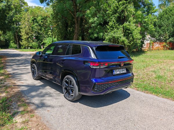 Volkswagen Tayron 1.5 TSI eHybrid DSG R-line Plus