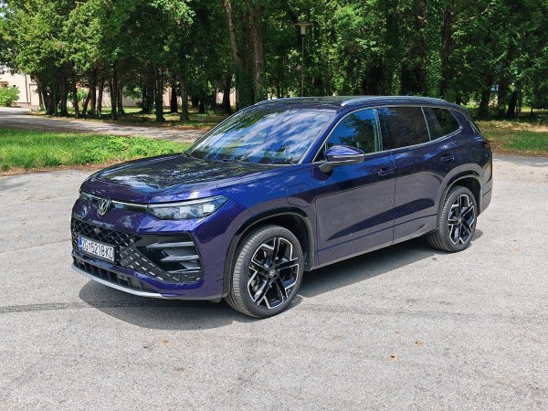 Volkswagen Tayron 1.5 TSI eHybrid DSG R-line Plus
