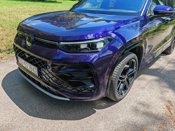 Volkswagen Tayron 1.5 TSI eHybrid DSG R-line Plus