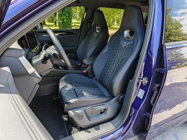 Volkswagen Tayron 1.5 TSI eHybrid DSG R-line Plus