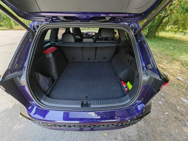 Volkswagen Tayron 1.5 TSI eHybrid DSG R-line Plus