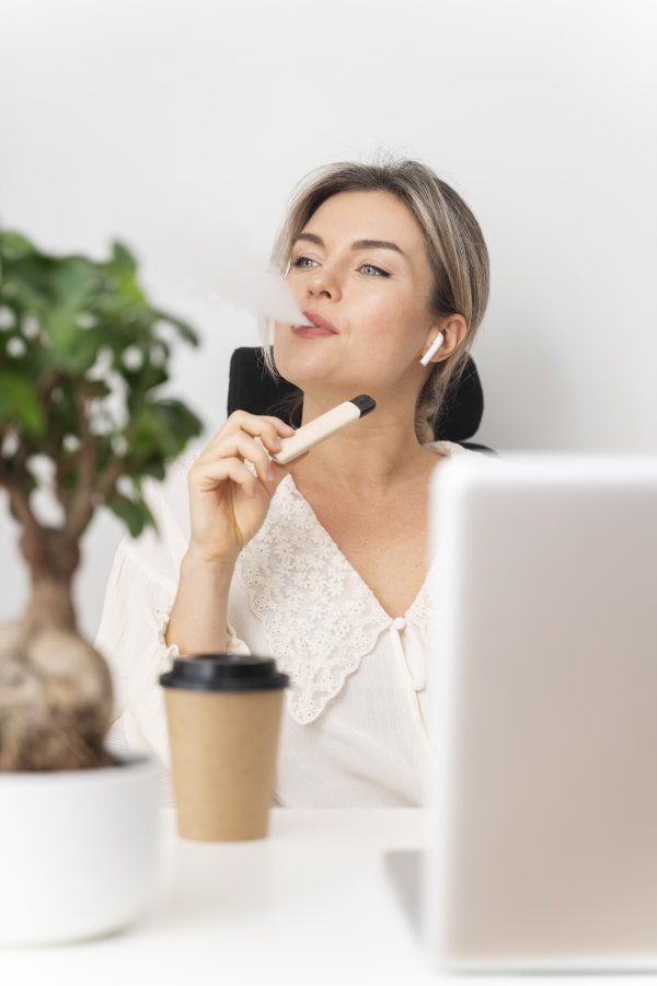 E-cigarete su sve popularnije, a posljedice i nuspojave su brojne