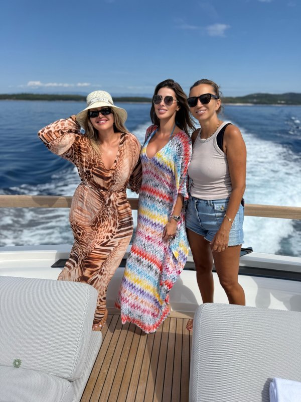 Iva Majoli, Antea Kodžoman i Snježana Mehun Schillinger uživaju na jahti