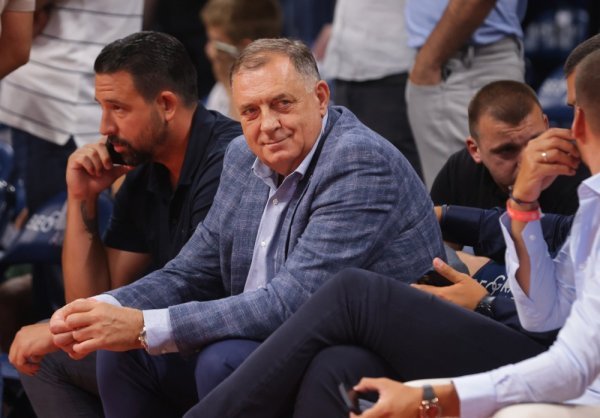 Milorad Dodik organizira referendum o vlastitoj presudi