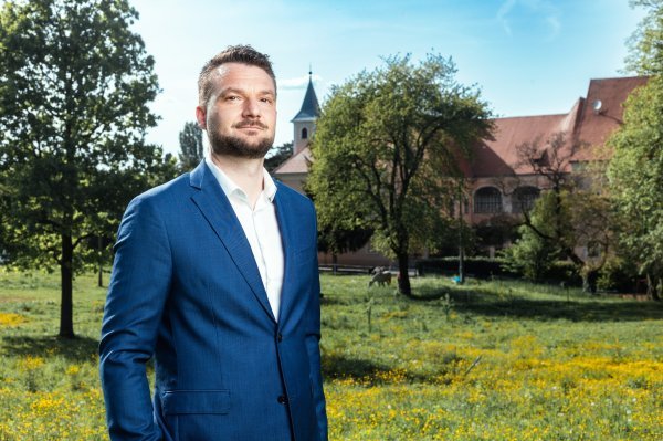 Karlo Novosel