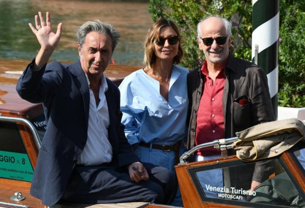 Paolo Sorrentino, Anna Ferzetti i Toni Servillo
