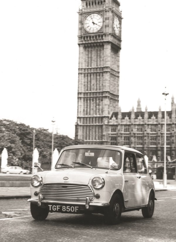 Morris Mini Cooper S Mk II, 1968. London