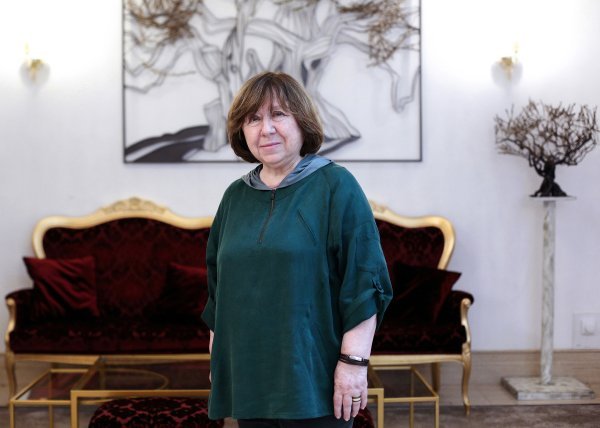 06_Svetlana Alexandrovna Alexievich_2021