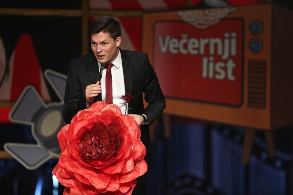 Ivan Dorian Molnar za svoj rad je nagrađen Večernjakovom ružom