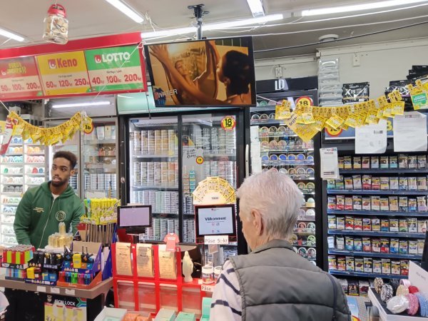 Kutija cigareta u Švedskoj stoji malo više od osam eura 