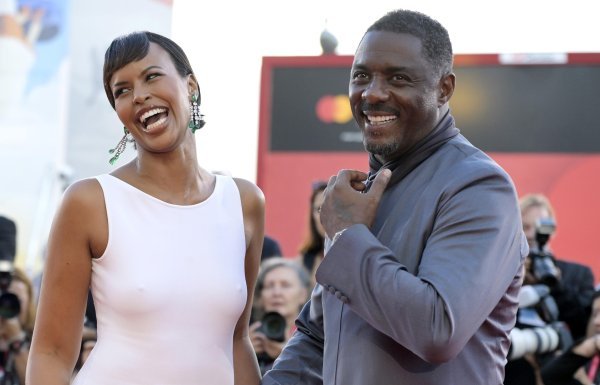 Idris Elba i Sabrina