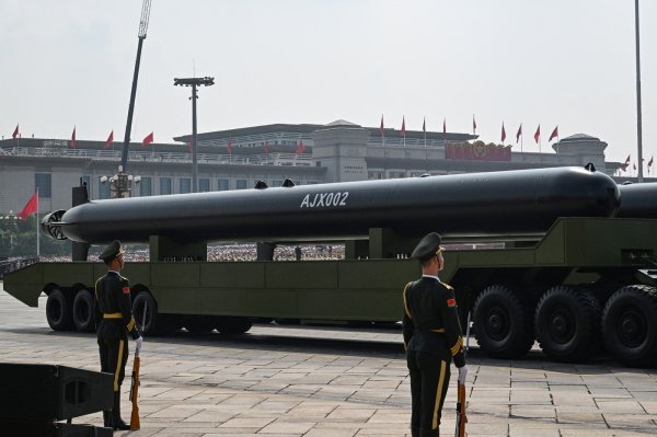 AJX002 podvodni dron
