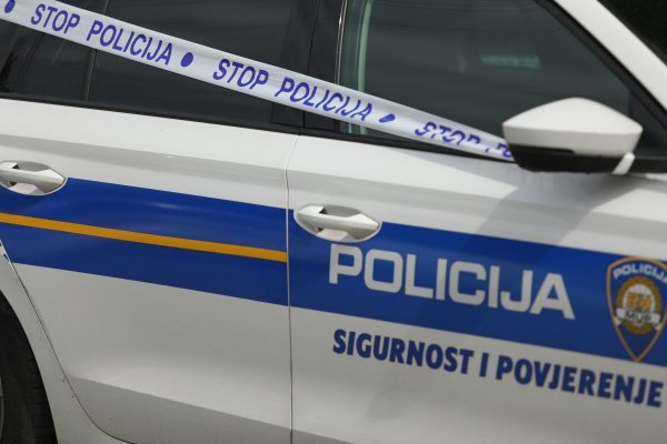 Tragedija kod Omiša: Smrtno stradao pješak