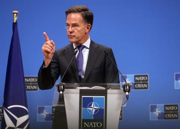 Mark Rutte, glavni tajnik NATO-a poslao je poruku Aleksandru Vučiću