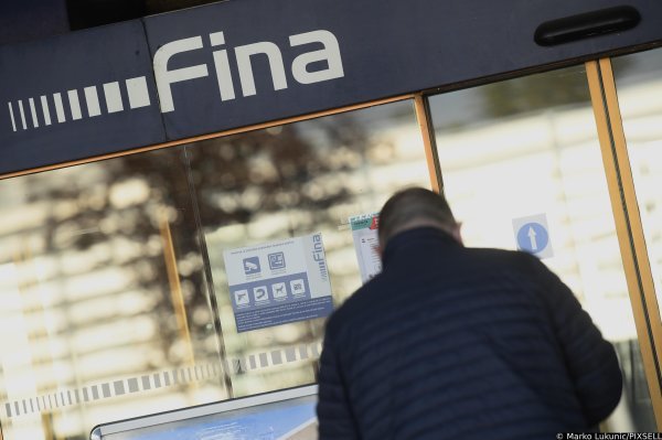 Trezorske zapise moguće je upisati u Fini ili putem online platformi