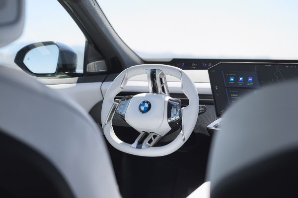 BMW predstavio iX3: Prvi serijski proizvedeni model Neue Klasse