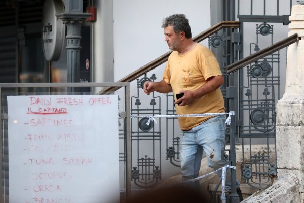 Tučnjava na tržnici u Puli