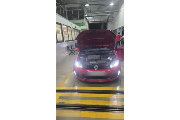 Policija upala na 'Car meet' u Zagrebu