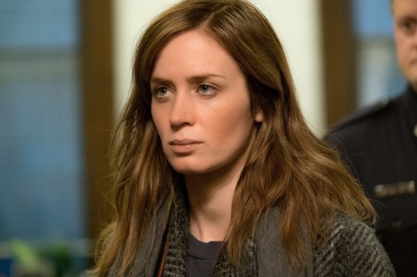 Emily Blunt, 2016., 'Djevojka u vlaku'